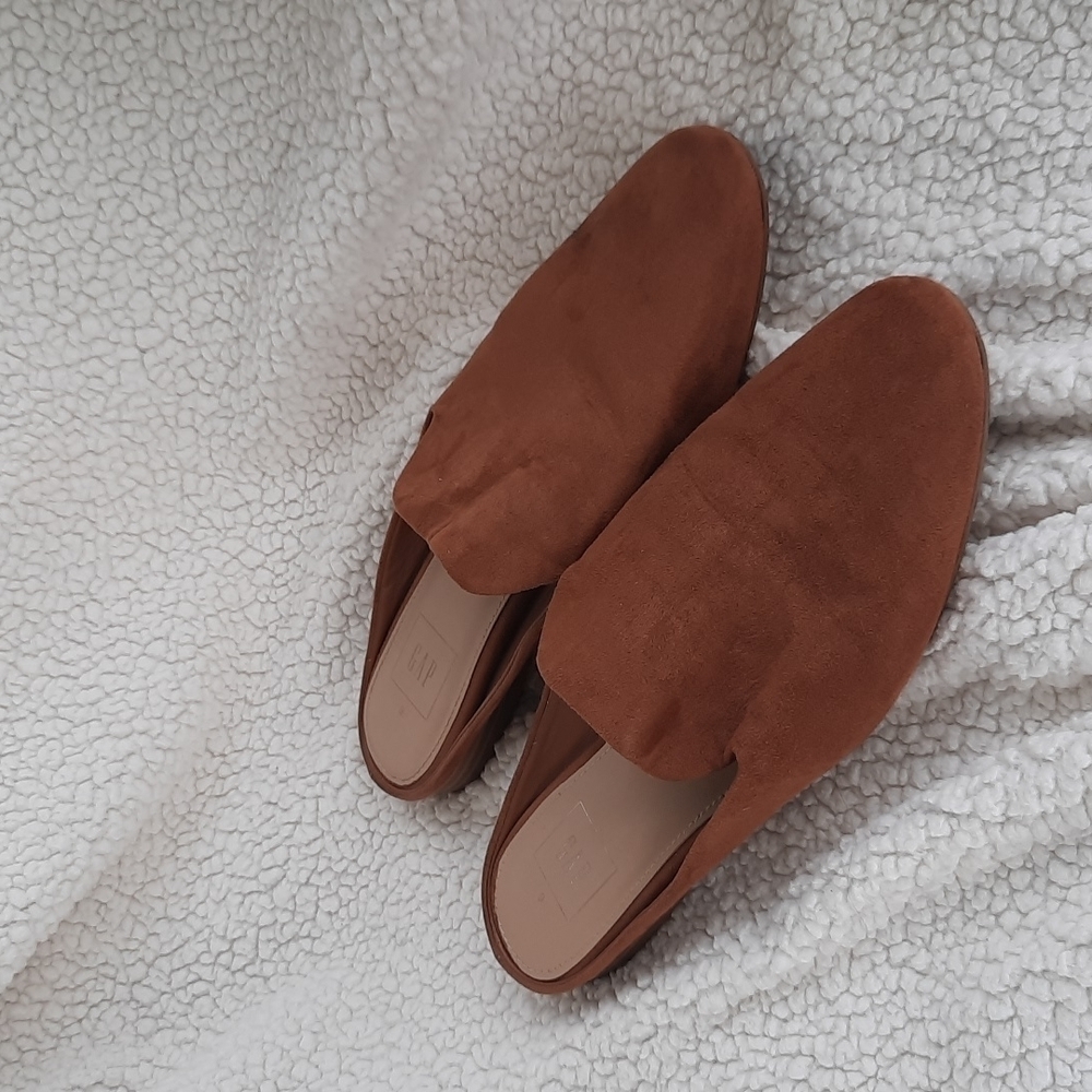 Gap flats